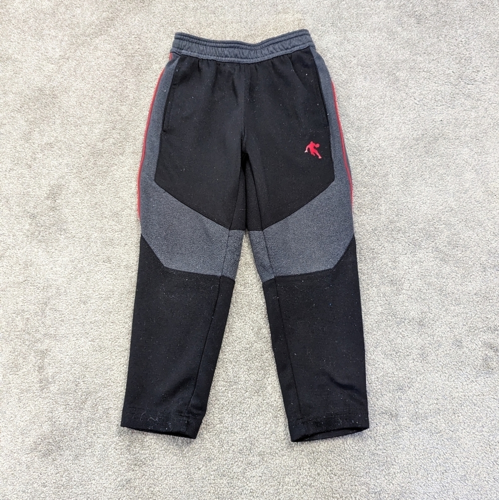 AND1 Boys' Performance Basketball Pants - Size XS (4/5) - Black Gray Red